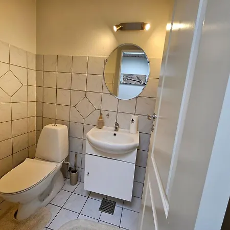 别墅 Modern, Spacious With Sauna