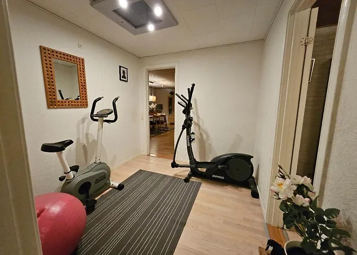 别墅 Modern, Spacious With Sauna